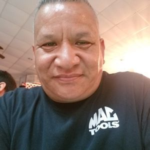 Meet your Posher, Luis